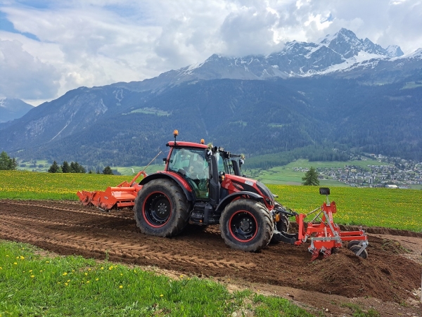 AGROSERV.ch, Cotti Agrar Forst Kommunal, Pirmin Cotti, Caltgera 5, CH - 7456 Sur