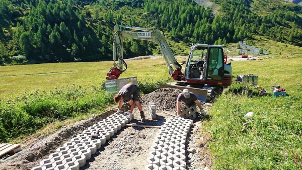 AGROSERV.ch, Cotti Agrar Forst Kommunal, Pirmin Cotti, Caltgera 5, CH - 7456 Sur
