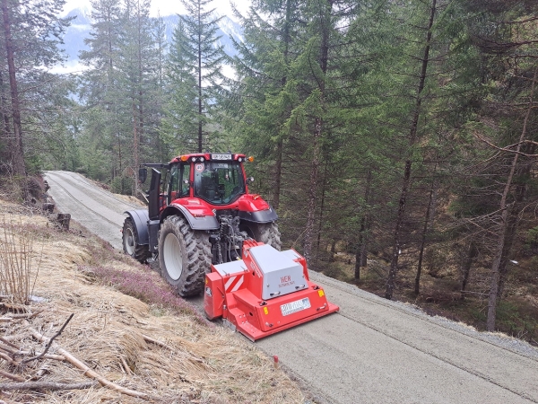 AGROSERV.ch, Cotti Agrar Forst Kommunal, Pirmin Cotti, Caltgera 5, CH - 7456 Sur