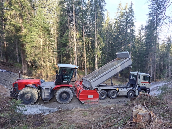 AGROSERV.ch, Cotti Agrar Forst Kommunal, Pirmin Cotti, Caltgera 5, CH - 7456 Sur