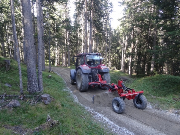 AGROSERV.ch, Cotti Agrar Forst Kommunal, Pirmin Cotti, Caltgera 5, CH - 7456 Sur