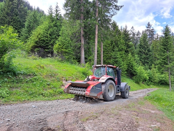 AGROSERV.ch, Cotti Agrar Forst Kommunal, Pirmin Cotti, Caltgera 5, CH - 7456 Sur