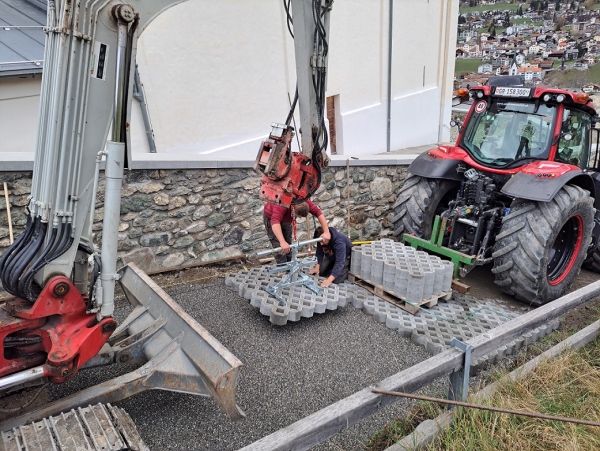 AGROSERV.ch, Cotti Agrar Forst Kommunal, Pirmin Cotti, Caltgera 5, CH - 7456 Sur
