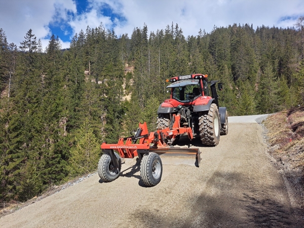 AGROSERV.ch, Cotti Agrar Forst Kommunal, Pirmin Cotti, Caltgera 5, CH - 7456 Sur