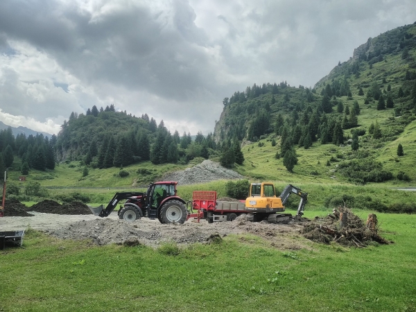 AGROSERV.ch, Cotti Agrar Forst Kommunal, Pirmin Cotti, Caltgera 5, CH - 7456 Sur