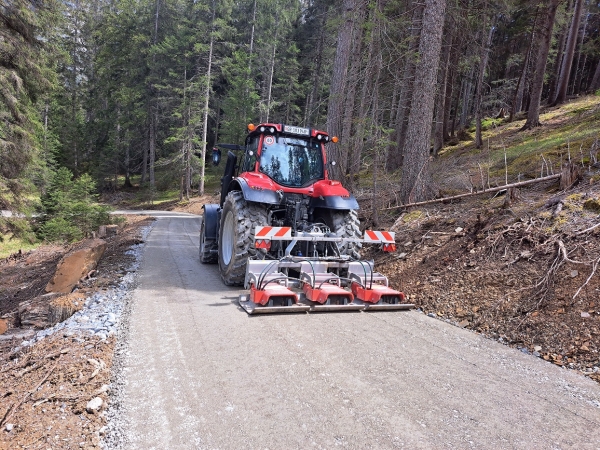AGROSERV.ch, Cotti Agrar Forst Kommunal, Pirmin Cotti, Caltgera 5, CH - 7456 Sur