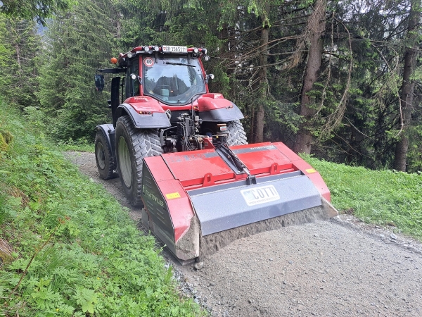 AGROSERV.ch, Cotti Agrar Forst Kommunal, Pirmin Cotti, Caltgera 5, CH - 7456 Sur