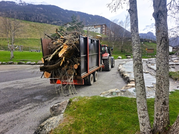 AGROSERV.ch, Cotti Agrar Forst Kommunal, Pirmin Cotti, Caltgera 5, CH - 7456 Sur
