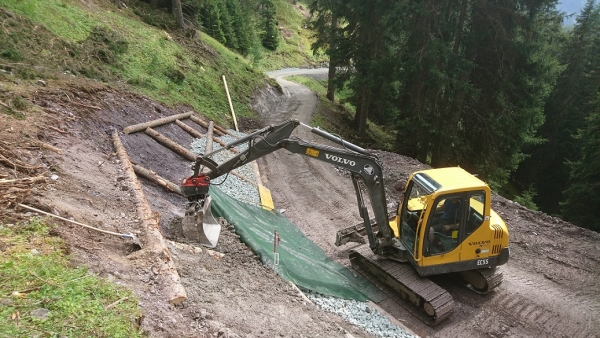 AGROSERV.ch, Cotti Agrar Forst Kommunal, Pirmin Cotti, Caltgera 5, CH - 7456 Sur
